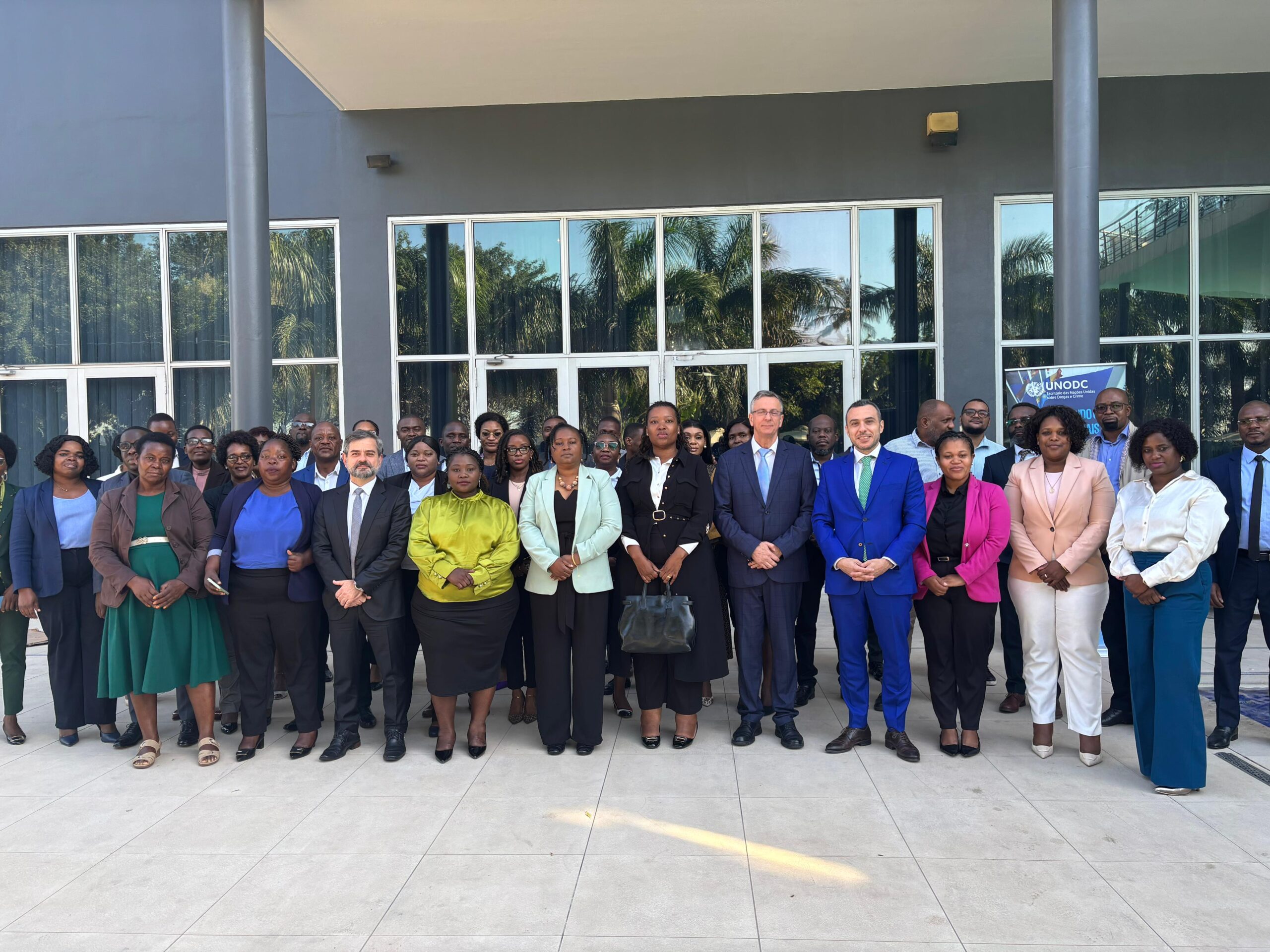 Capacitação em Sistema de Gestão de Activos e Módulo de Leilão Eletrónico Reúne Especialistas em Maputo